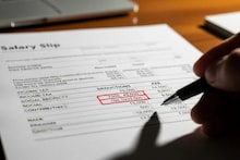 স্যালারি স্লিপ নেই? আপনি এরপরও Personal Loan পেতে পারেন, কীভাবে তা দেখে নিন