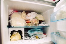 ডিপফ্রিজে চাই চাই 'বরফ'...? মিনিটে সারিয়ে ফেলুন, টেকনিশিয়ান লাগবে না, শিখে নিন 'টেকনিক'!