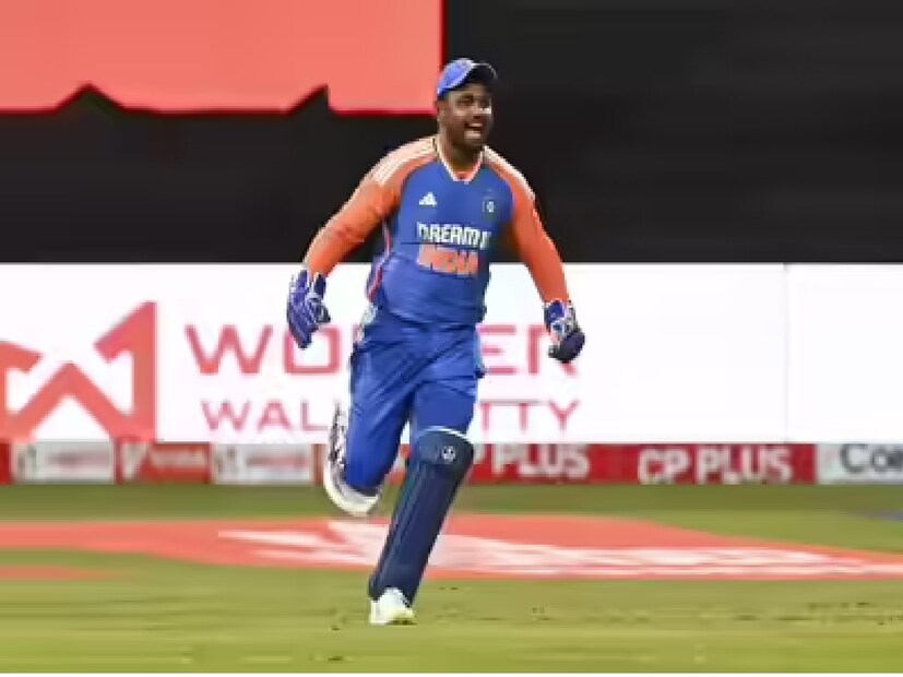 He suggested to the latter that he might need to play a few overs to get back into form. Since Sanju Samson has a different ability, he should think about his innings for Rajasthan Royals. He should return to form by revealing himself, perhaps scoring 25 off 15, 30 or 35 off 20. 