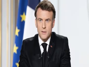 ১৫ বছরের কম বয়সিদের জন্য সোশ্যাল মিডিয়া নিষিদ্ধ করতে বিল পাশ ফ্রান্সে, সেপ্টেম্বর থেকেই কার্যকরের লক্ষ্যে ম্যাক্রোঁ ১৫ বছরের কম বয়সিদের জন্য সোশ্যাল মিডিয়া নিষিদ্ধ করতে বিল পাশ ফ্রান্সে, সেপ্টেম্বর থেকেই কার্যকরের লক্ষ্যে ম্যাক্রোঁ