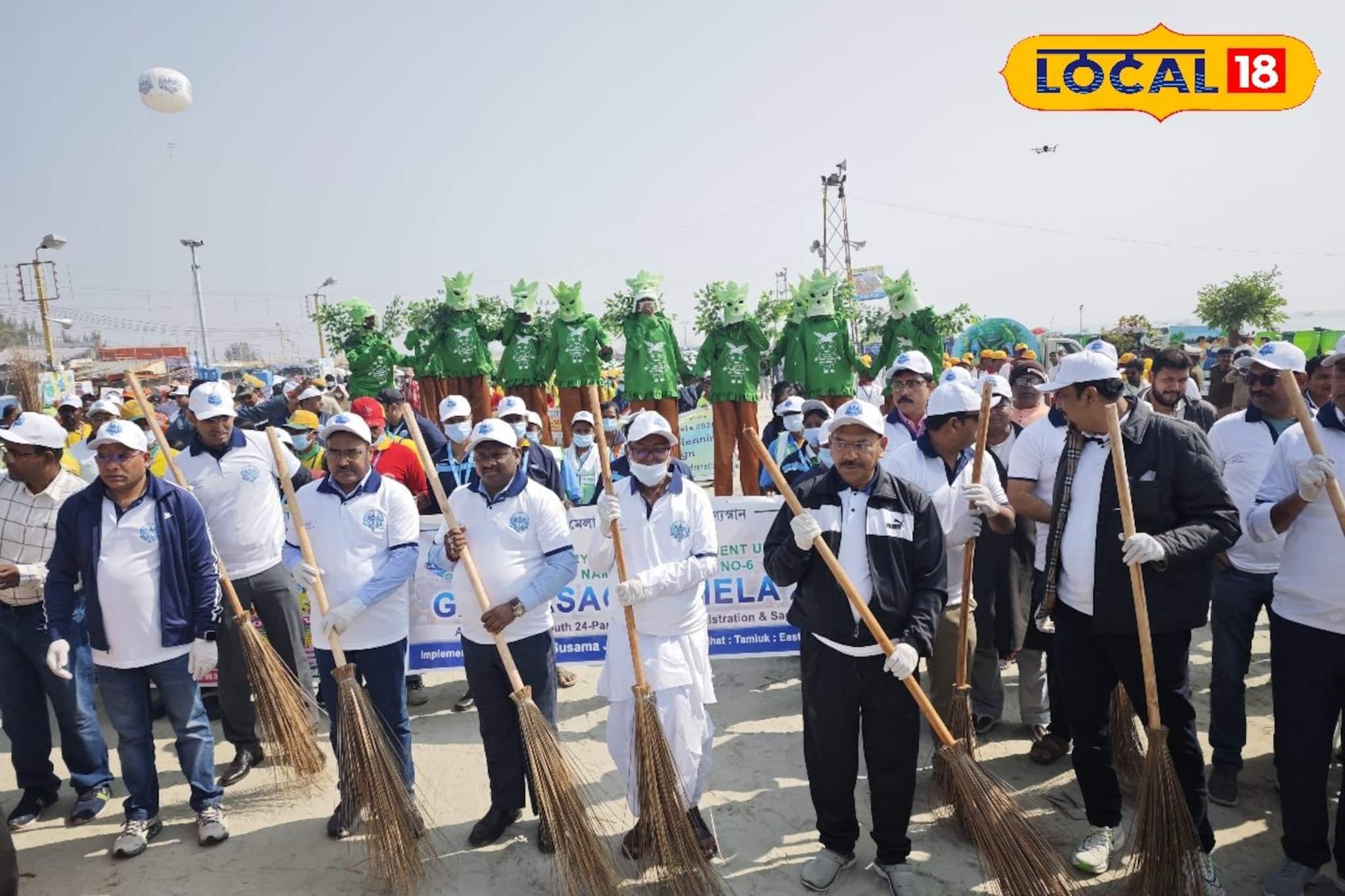 গঙ্গাসাগর মেলায় অন্য রুপে রাজ্যের ৬ মন্ত্রী, চেনা মানুষদের 'এইভাবে' দেখে অবাক পুণ্যর্থীরা