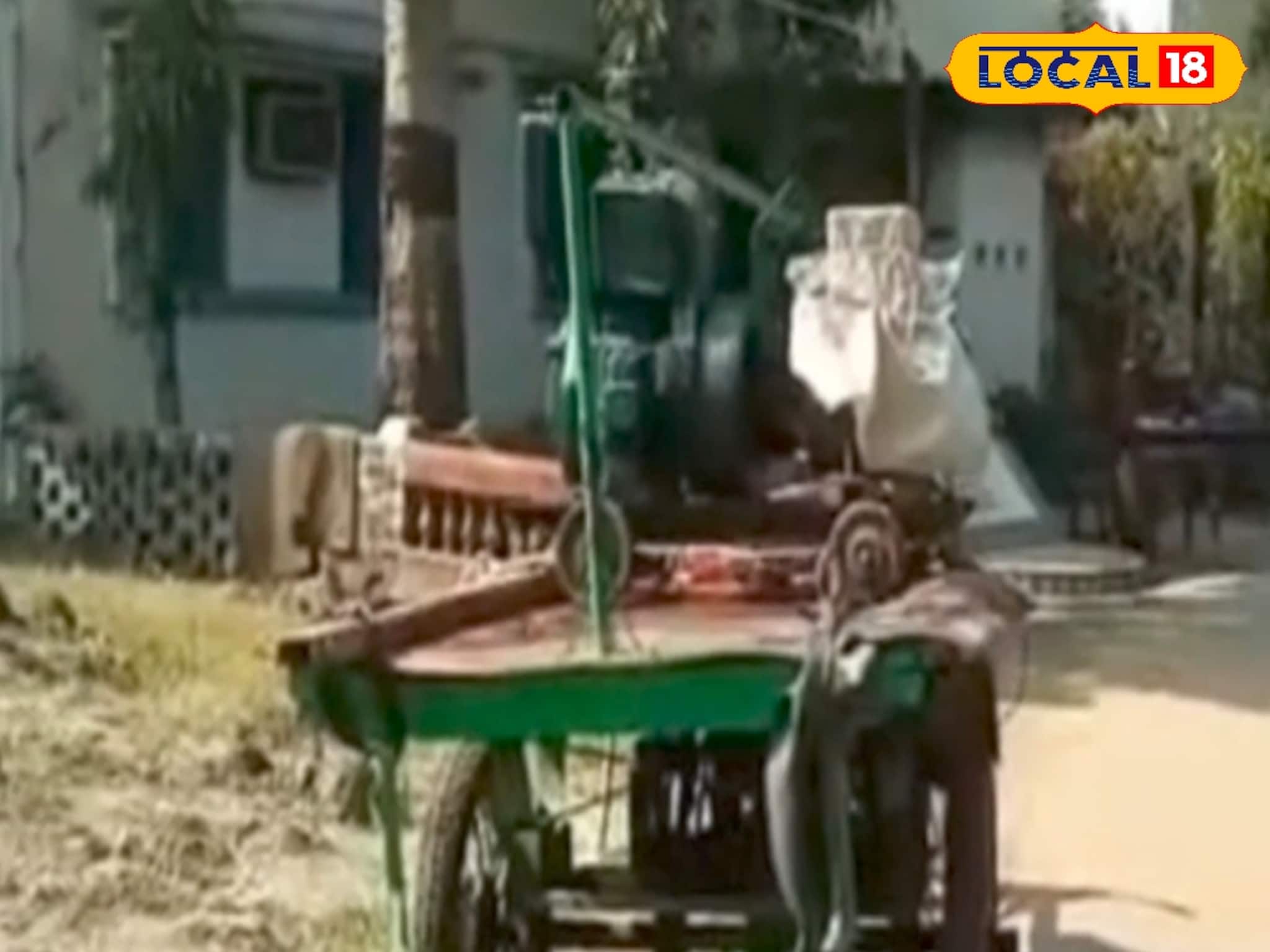 বীভৎস দুর্ঘটনা, ছিঁড়ে বেরোল মহিলার মাথার সব চুল! চলন্ত ভ্যানে খোলা চুলে বসাই কাল হল