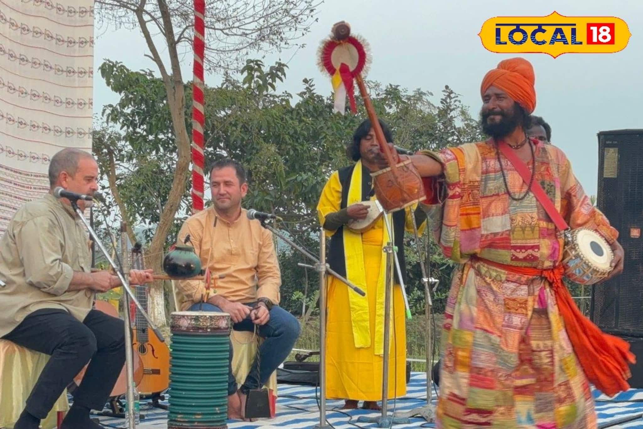 ডেনমার্ক, স্পেন...! বিদেশি শিল্পীদের বাউল টান, জমাটি আয়োজন বর্ধমানে