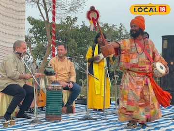 আউশগ্রামে