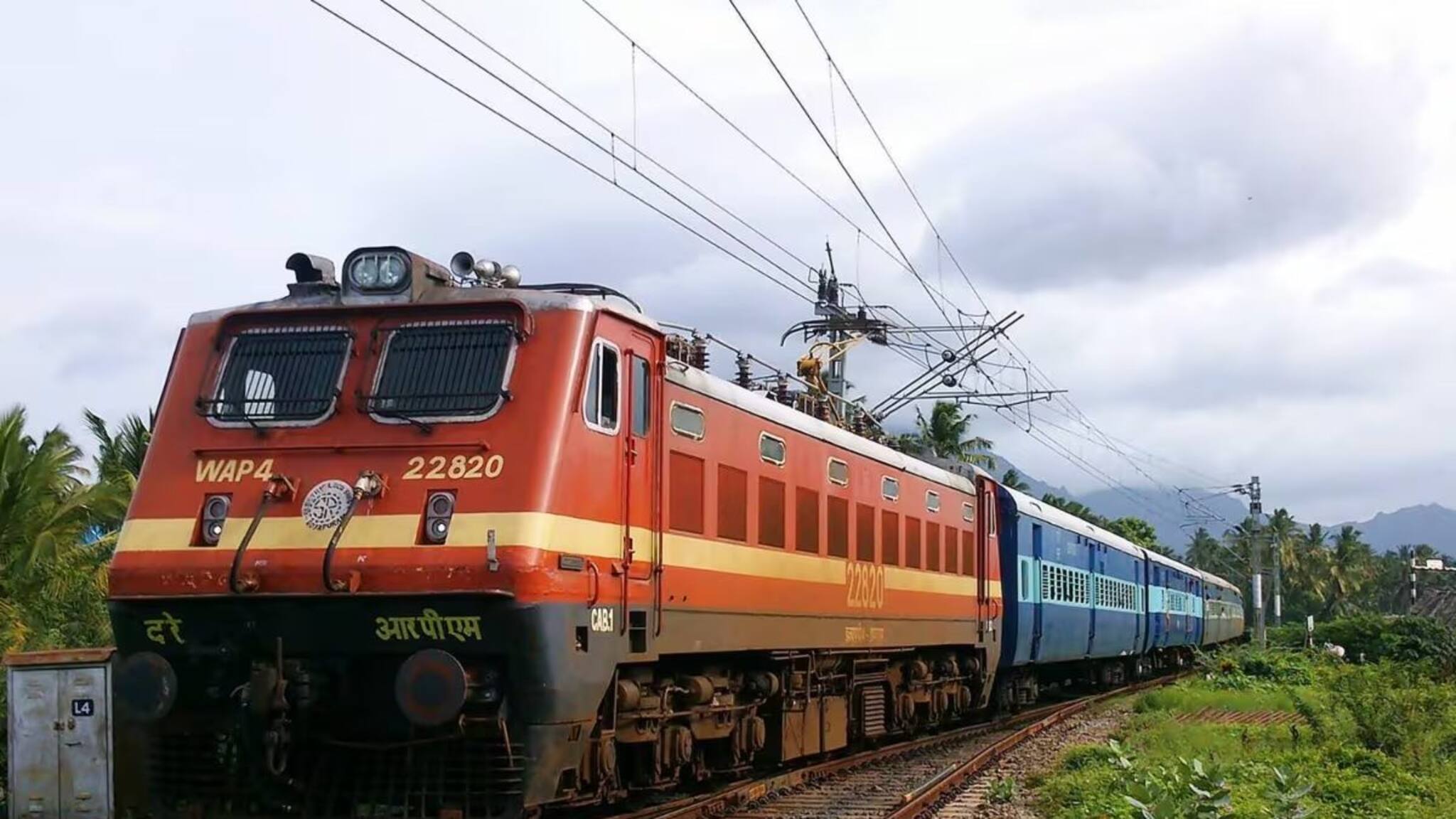 Indian Railways: রেলের বড় ঘোষণা! সিউড়ি-সহ বীরভূমে একগুচ্ছ ট্রেনের নতুন স্টপেজ, দেখে নিন কোন ট্রেন কোথায় থামবে