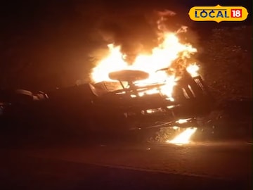 লরিতে আগুন লরিতে আগুন