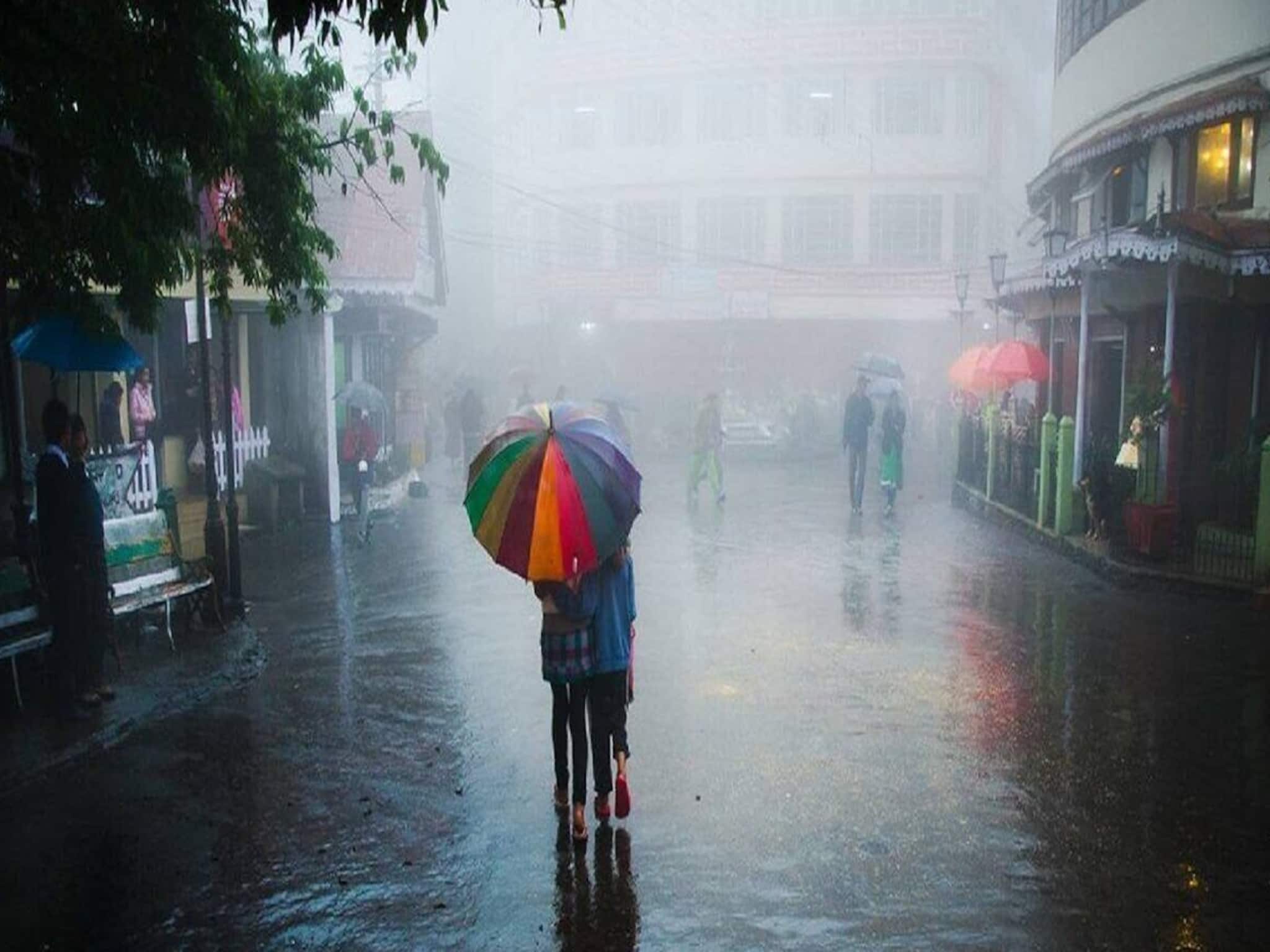 ফের উত্তরবঙ্গে বৃষ্টি? দার্জিলিঙে তুষারপাতের সম্ভাবনা