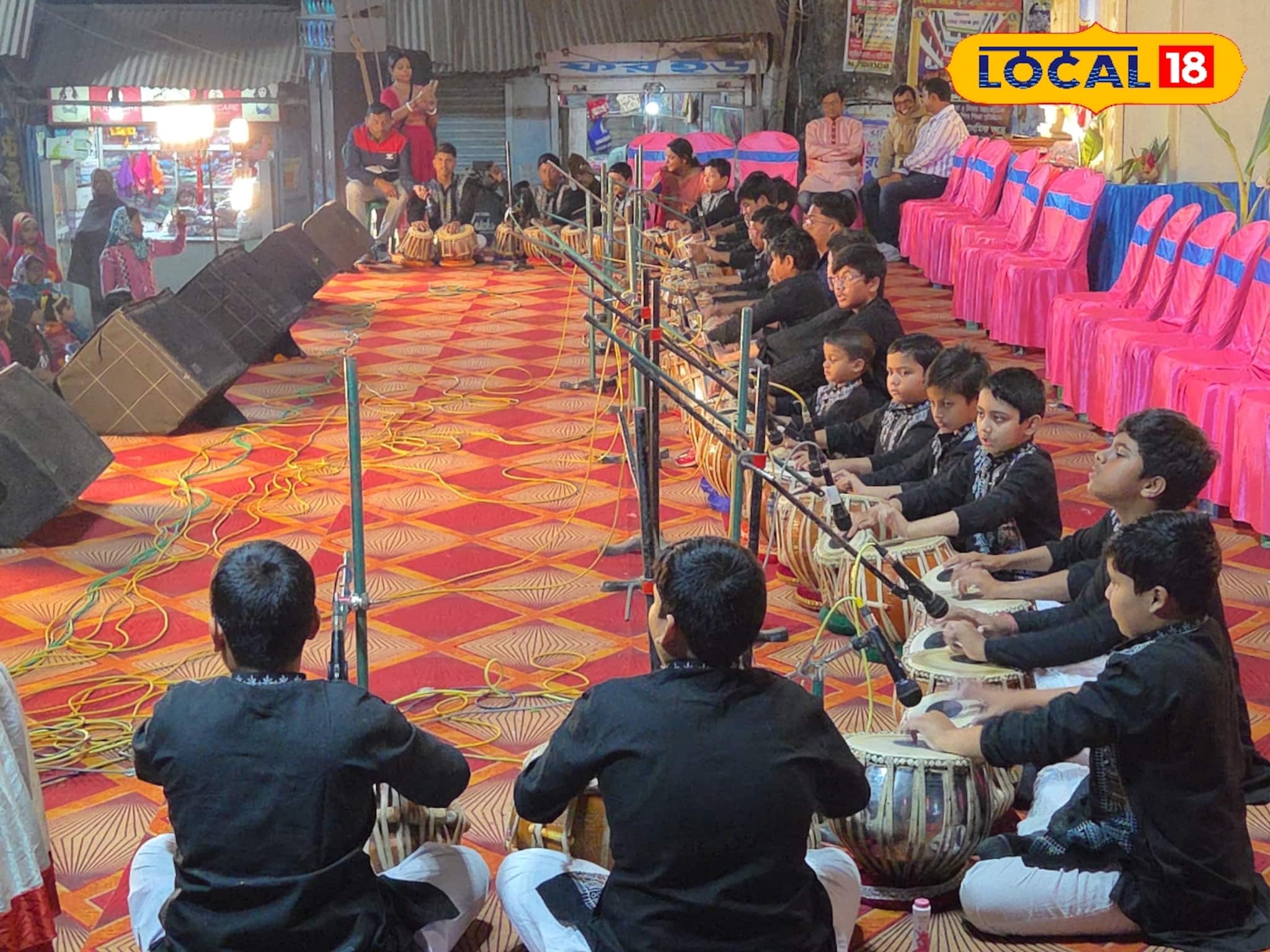 খুদেদের আঙুলের ছোঁয়ায় কথা বলছে তবলা, প্রতিভা দেখে চোখ কপালে উঠল দর্শকদের!