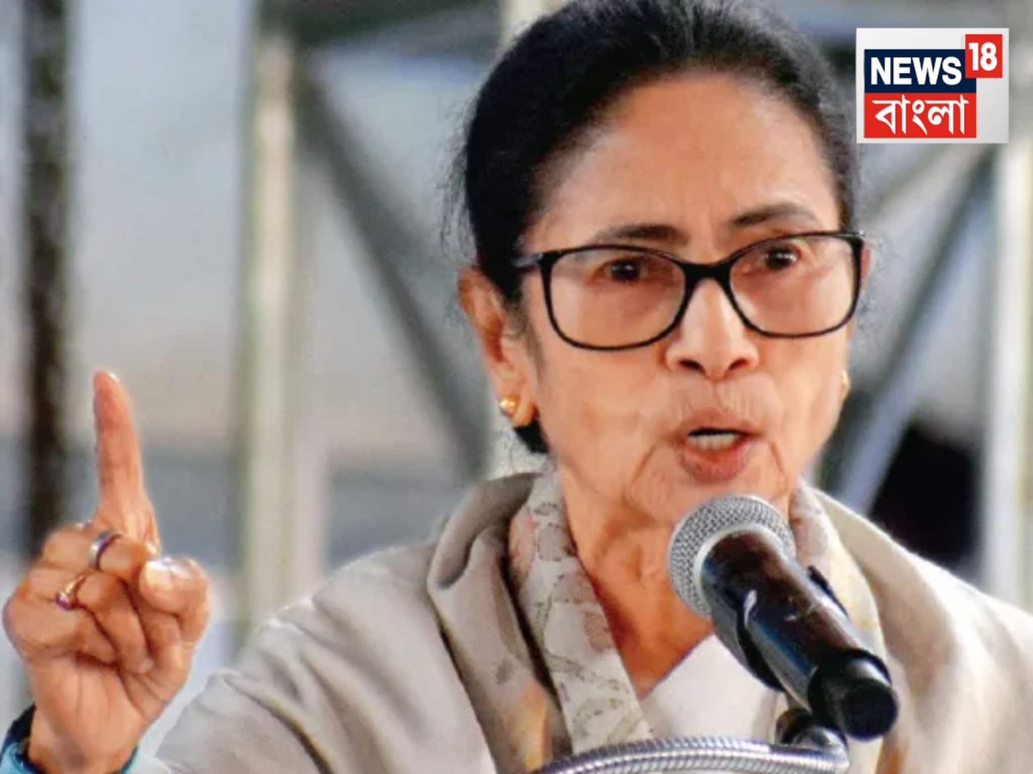 ‘যতক্ষণ না সেটল হচ্ছে আমি এখন এখানেই আছি,’ I-PAC এর অফিসেই অনড় মমতা! বললেন, ‘এটা ক্রাইম'