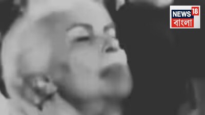 ईरान में विरोध प्रदर्शन: खून से लथपथ बुजुर्ग महिला बनी आंदोलन का चेहरा, खामेनेई का पता नहीं.