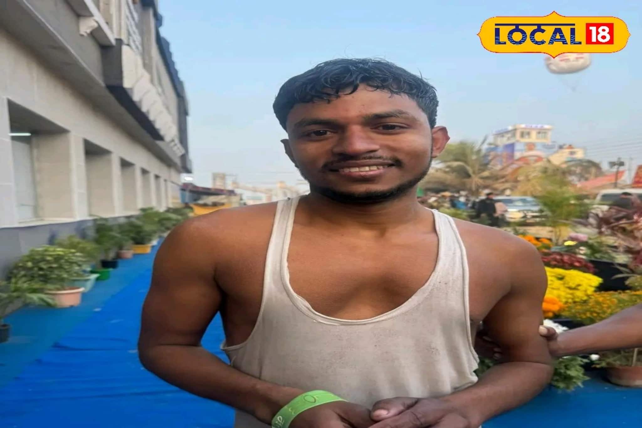 মকর সংক্রান্তির পুণ্যস্নানে এসে অঘটন! গঙ্গাসাগরে তলিয়ে গেলেন যুবক মকর সংক্রান্তির পুণ্যস্নানে এসে অঘটন! গঙ্গাসাগরে তলিয়ে গেলেন যুবক