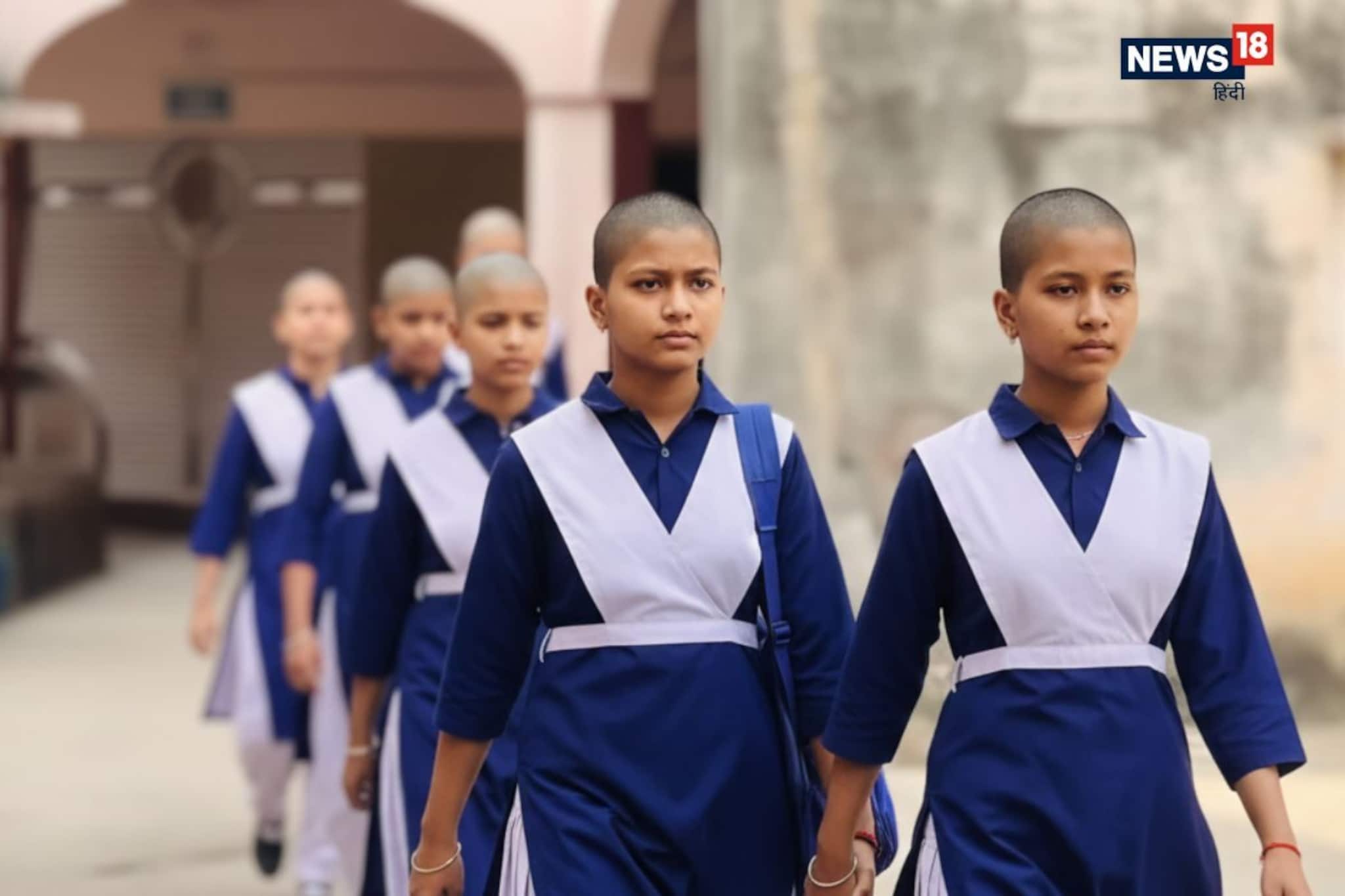 কেমোথেরাপিতে চুল পড়ে গিয়েছিল পড়ুয়ার! সহমর্মিতায় সহপাঠীদের কর্মকাণ্ড বিশ্ববাসীর মন জিতেছে