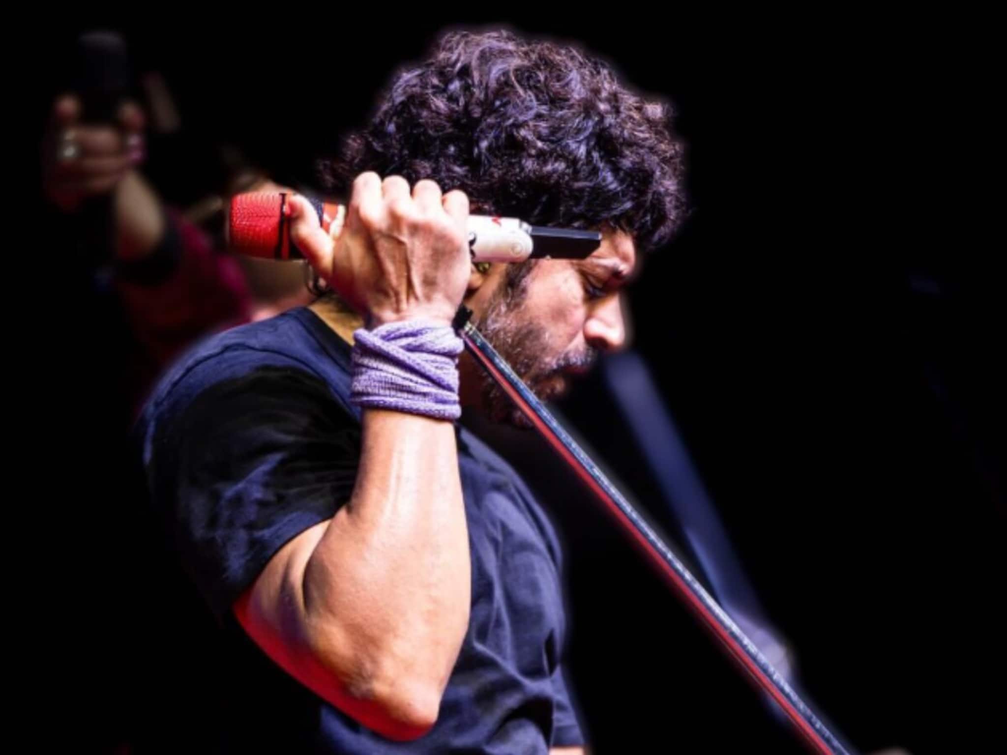 'মা তাড়িয়ে দিচ্ছিল বাড়ি থেকে, তারপরই...!' এবার হলিউডে বড় ব্রেক, কে এই সুপারস্টার? 'মা তাড়িয়ে দিচ্ছিল বাড়ি থেকে, তারপরই...!' এবার হলিউডে বড় ব্রেক, কে এই সুপারস্টার?