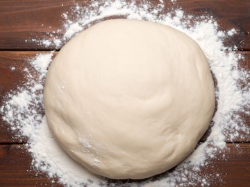 আটা, ময়দা মেখে ফ্রিজে রাখলে কালো হয়ে যায়?'এই' এক উপায়ে থাকবে একেবারে ফ্রেশ,রুটি হবে ফ্রেশ আটা, ময়দা মেখে ফ্রিজে রাখলে কালো হয়ে যায়?'এই' এক উপায়ে থাকবে একেবারে ফ্রেশ,রুটি হবে ফ্রেশ