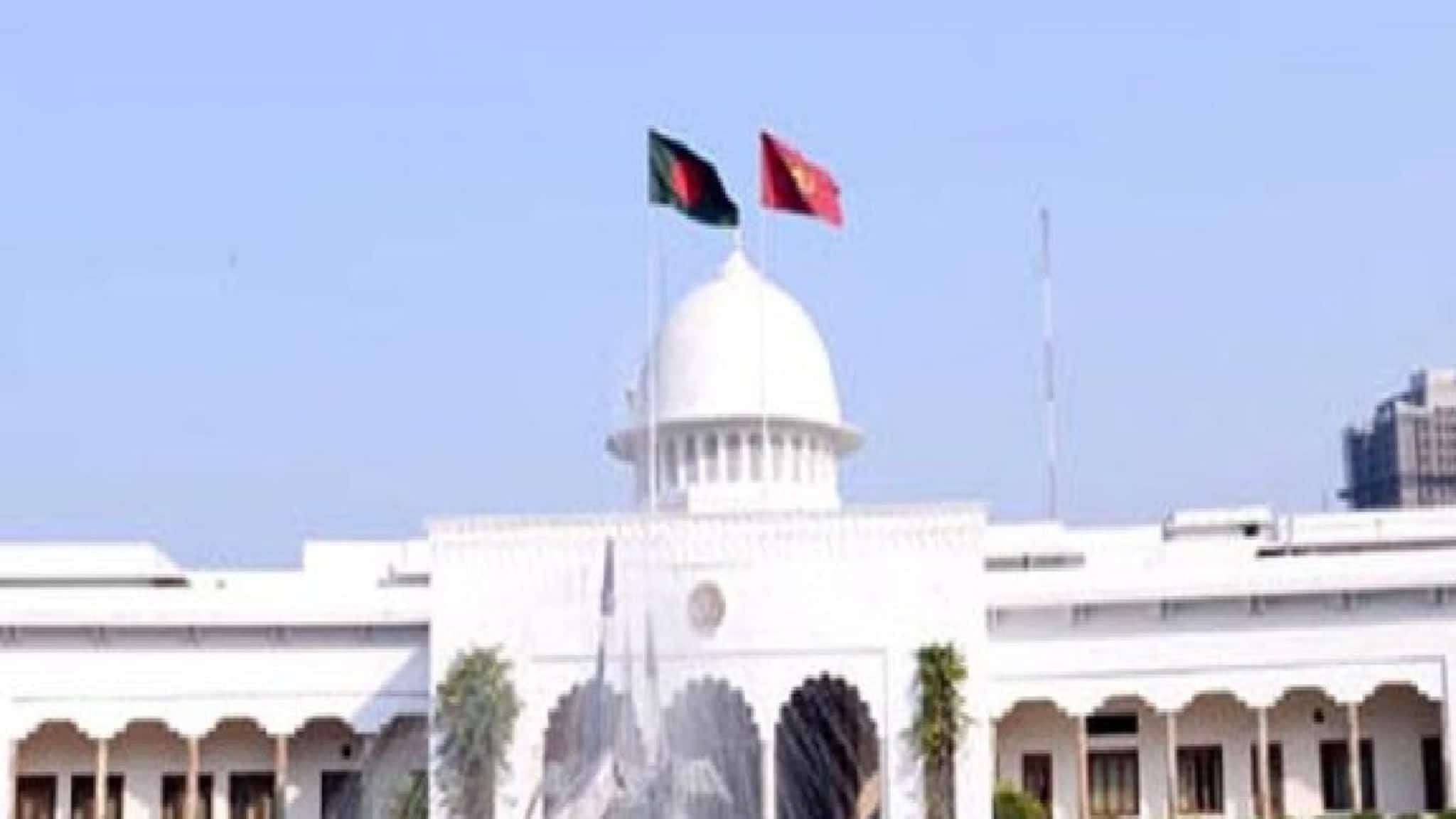 বঙ্গভবন-সহ দিল্লির একাধিক ভবনে বাড়ানো হচ্ছে নিরাপত্তা, যাচ্ছে ২০-২৫ জনের বাড়তি বাহিনী