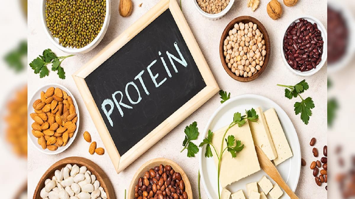 Protein in Daily Diet: ‘বিলাসবহুল সুপারফুড’ নয়, স্বাস্থ্য রাখতে প্রয়োজন পর্যাপ্ত প্রোটিন! নিরামিশাষীরা কী কী খাবেন জানুন