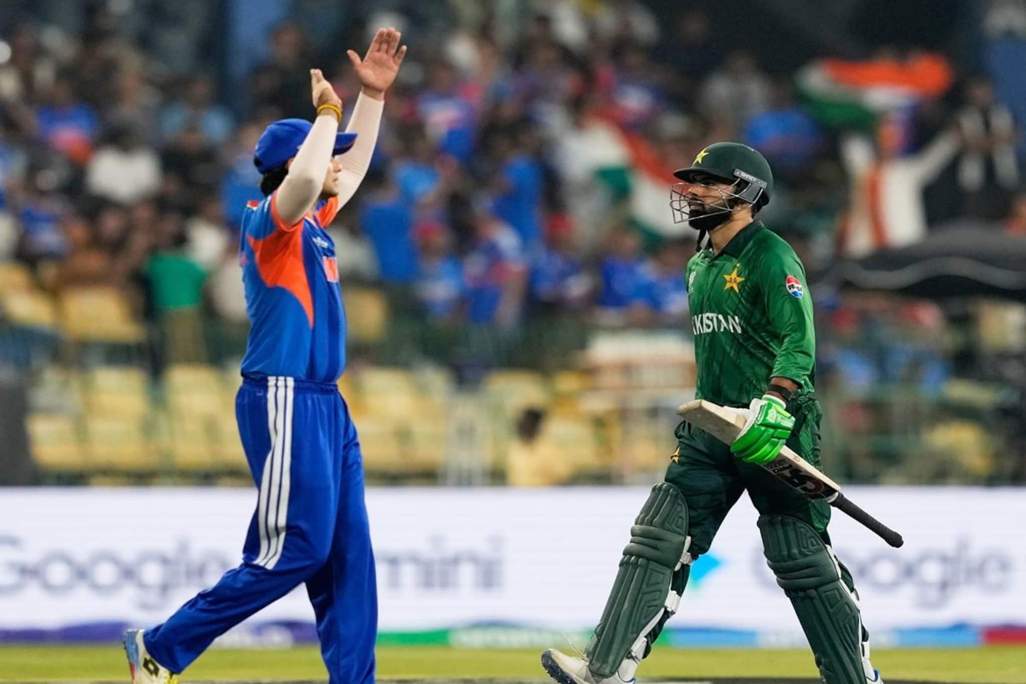 ধরাশায়ী পাকিস্তান ! ৬১ রানে জিতে টি২০ বিশ্বকাপের সুপার এইটে ভারত