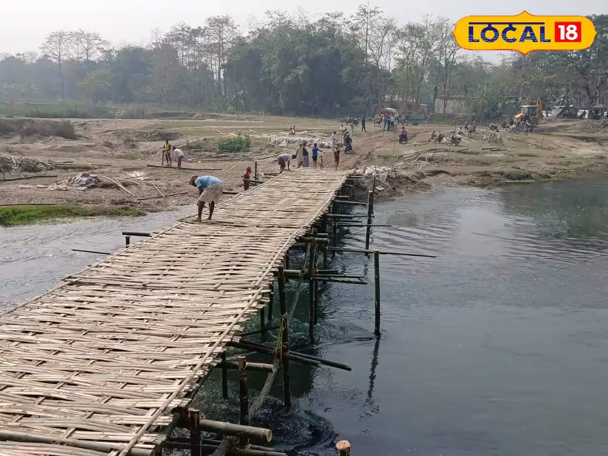 বঙ্কিম সেতু ভেঙে পড়লেও চিন্তা নেই! মুজনাই নদীর উপর তৈরি হচ্ছে অস্থায়ী সেতু