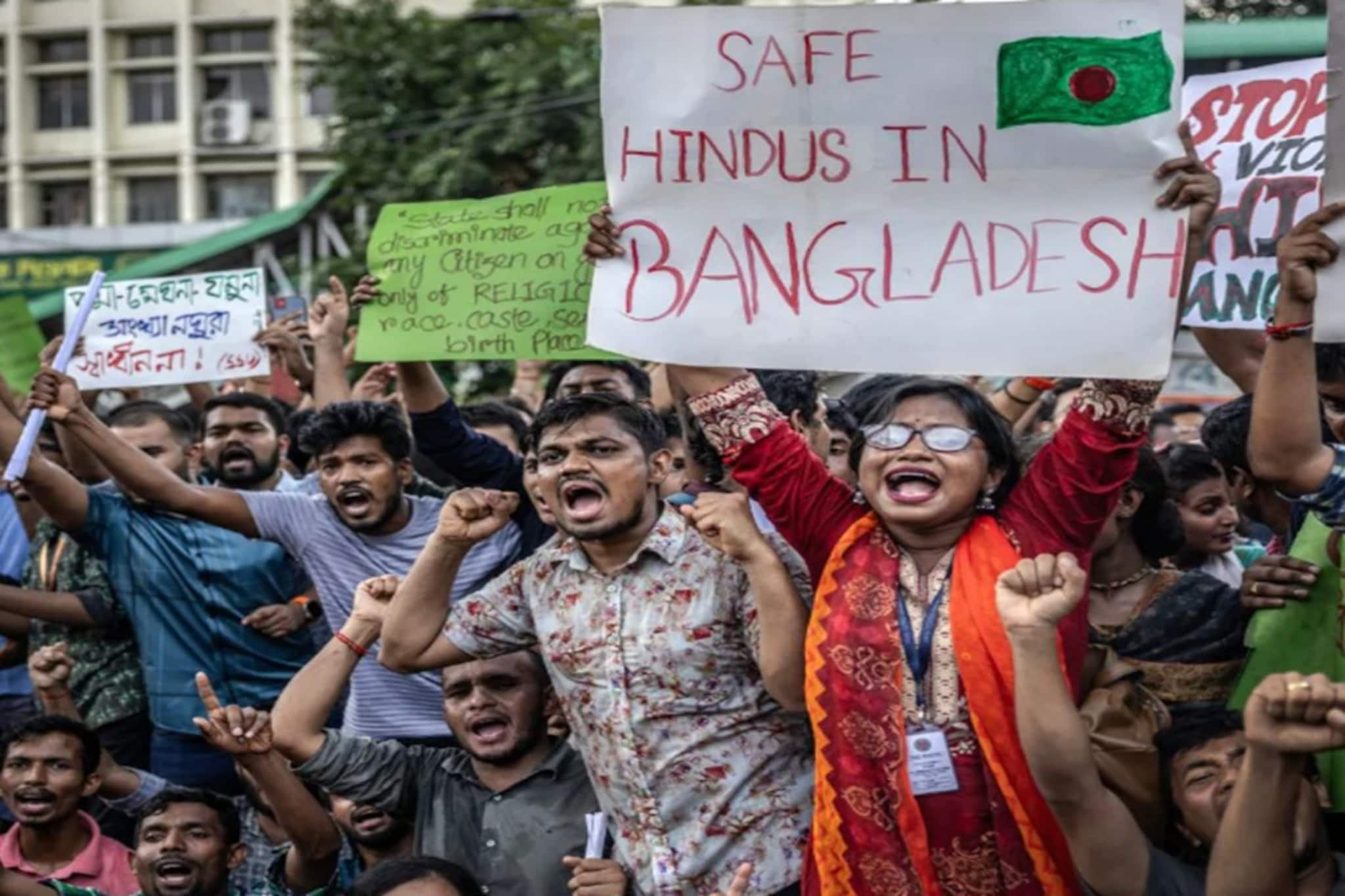 ২৫ বছর বয়সি তরণীকে অপহরণ করে গণধর্ষণ! তারেকের জমানাতেও বাংলাদেশে সংখ্যালঘু নির্যাতন চলছে ২৫ বছর বয়সি তরণীকে অপহরণ করে গণধর্ষণ! তারেকের জমানাতেও বাংলাদেশে সংখ্যালঘু নির্যাতন চলছে