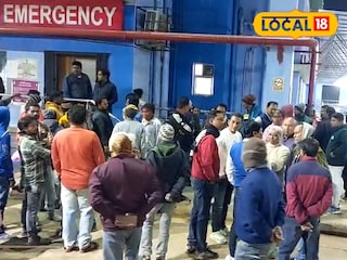 হাসপাতালে ভিড়