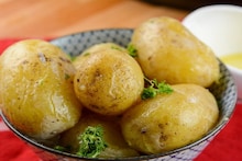 Potato Hacks:জল ছাড়াই প্রেশার কুকারে আলু সেদ্ধ করুন, গ্যাস ও সময় দুটোই বাঁচবে, স্বাদও বাড়বে, জেনে নিন পদ্ধতি