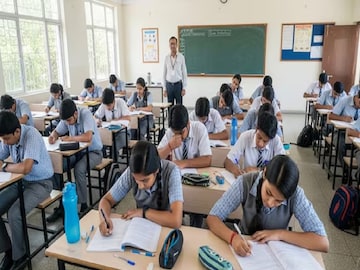 ক্লাস ১২ গণিতে নম্বর বাড়ানোর ৩০ দিনের স্মার্ট পরিকল্পনা ক্লাস ১২ গণিতে নম্বর বাড়ানোর ৩০ দিনের স্মার্ট পরিকল্পনা