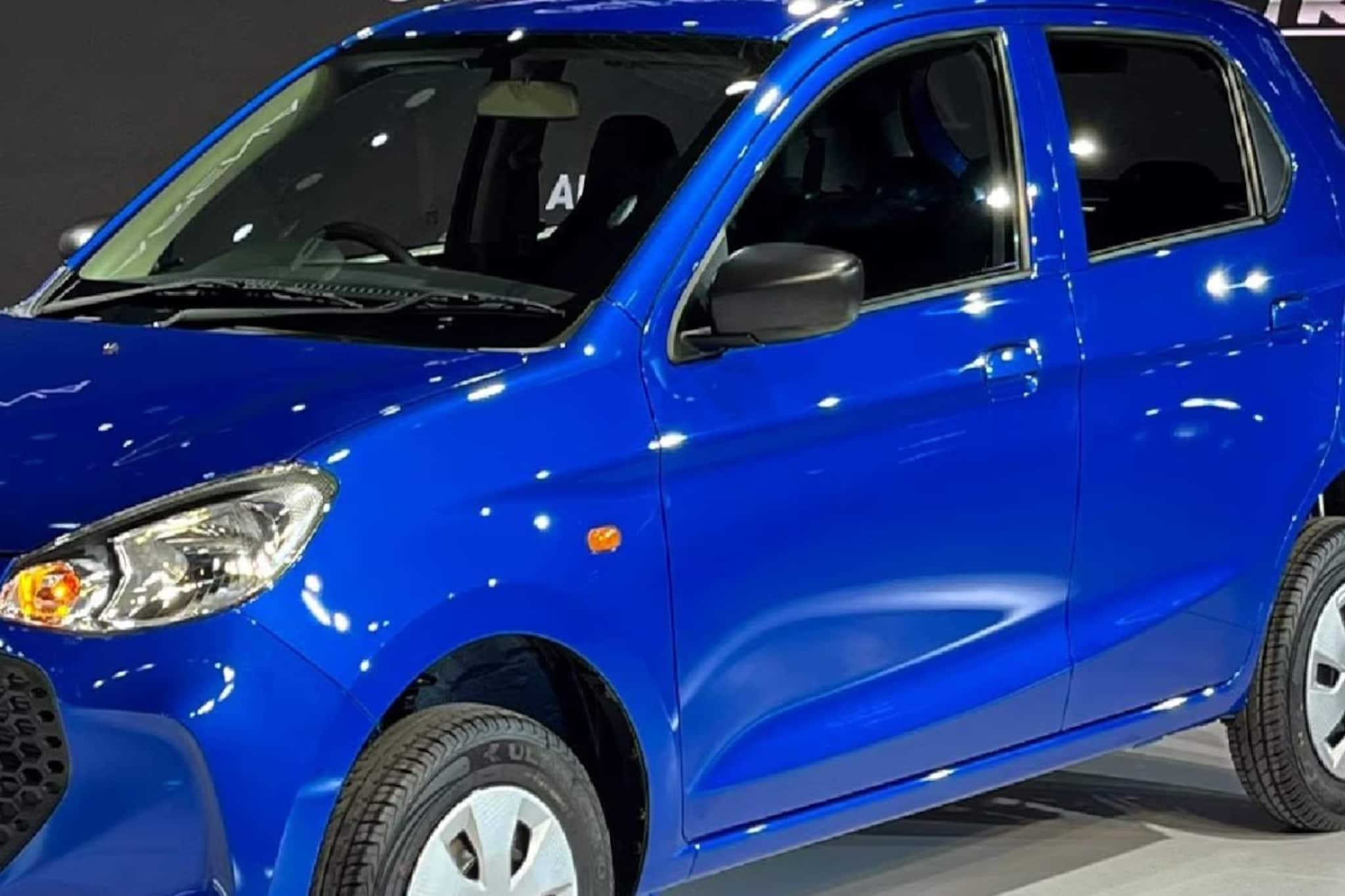 দেশের সবচেয়ে সস্তা দুটি গাড়ি, জানুয়ারিতে প্রায় ১৫ হাজার মানুষ কিনেছেন! দেশের সবচেয়ে সস্তা দুটি গাড়ি, জানুয়ারিতে প্রায় ১৫ হাজার মানুষ কিনেছেন!