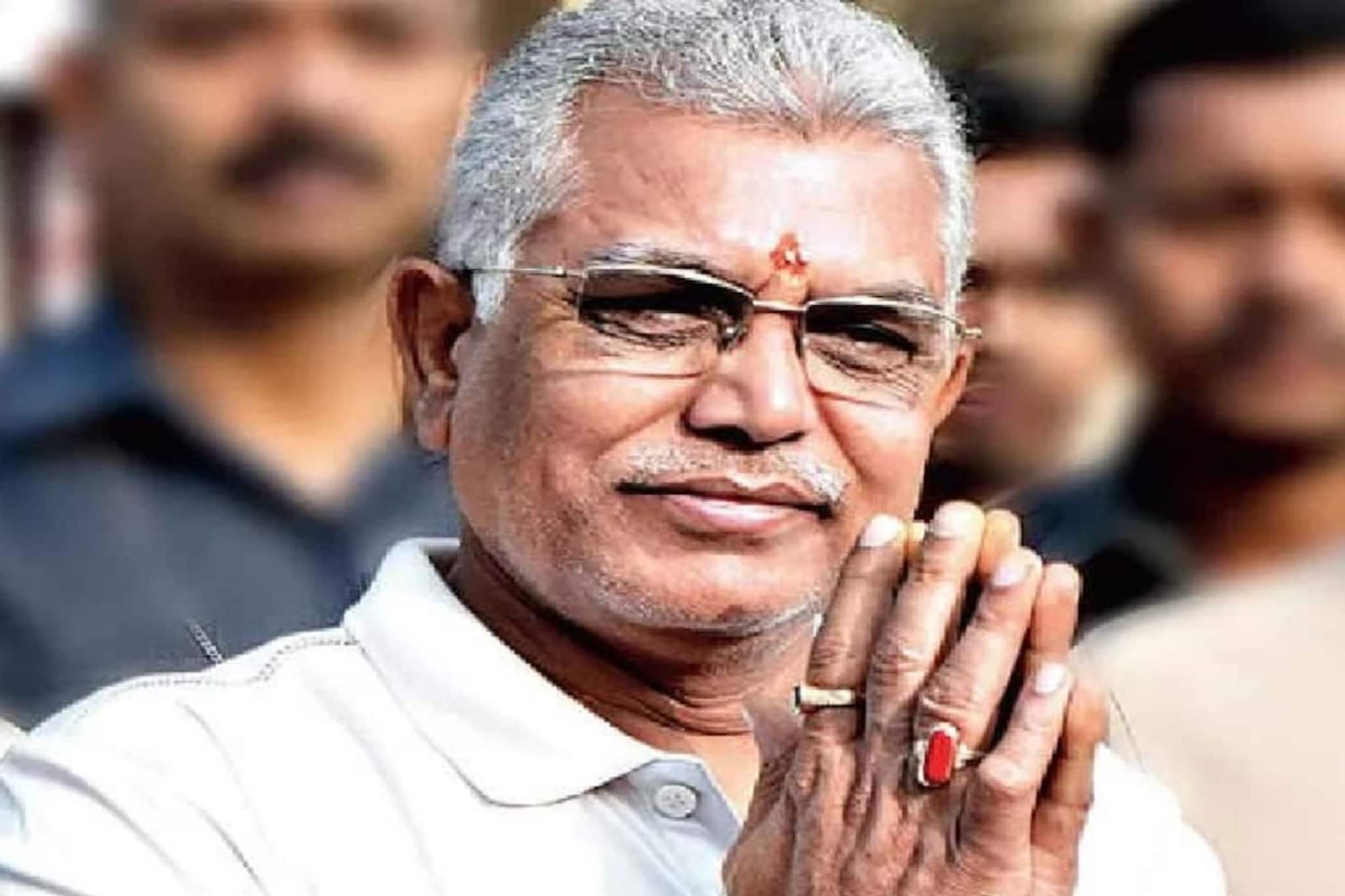 BJP-র টিকিটে বিধানসভায় প্রার্থী হচ্ছেন স্ত্রী রিঙ্কু! সম্মতি দিলীপের? দেখুন