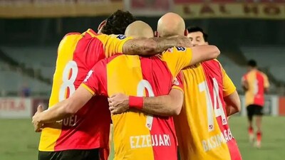 ISL में ईस्ट बंगाल का धमाकेदार आगाज़: क्लेटन सिल्वा के दो गोल से 3-0 की जीत.