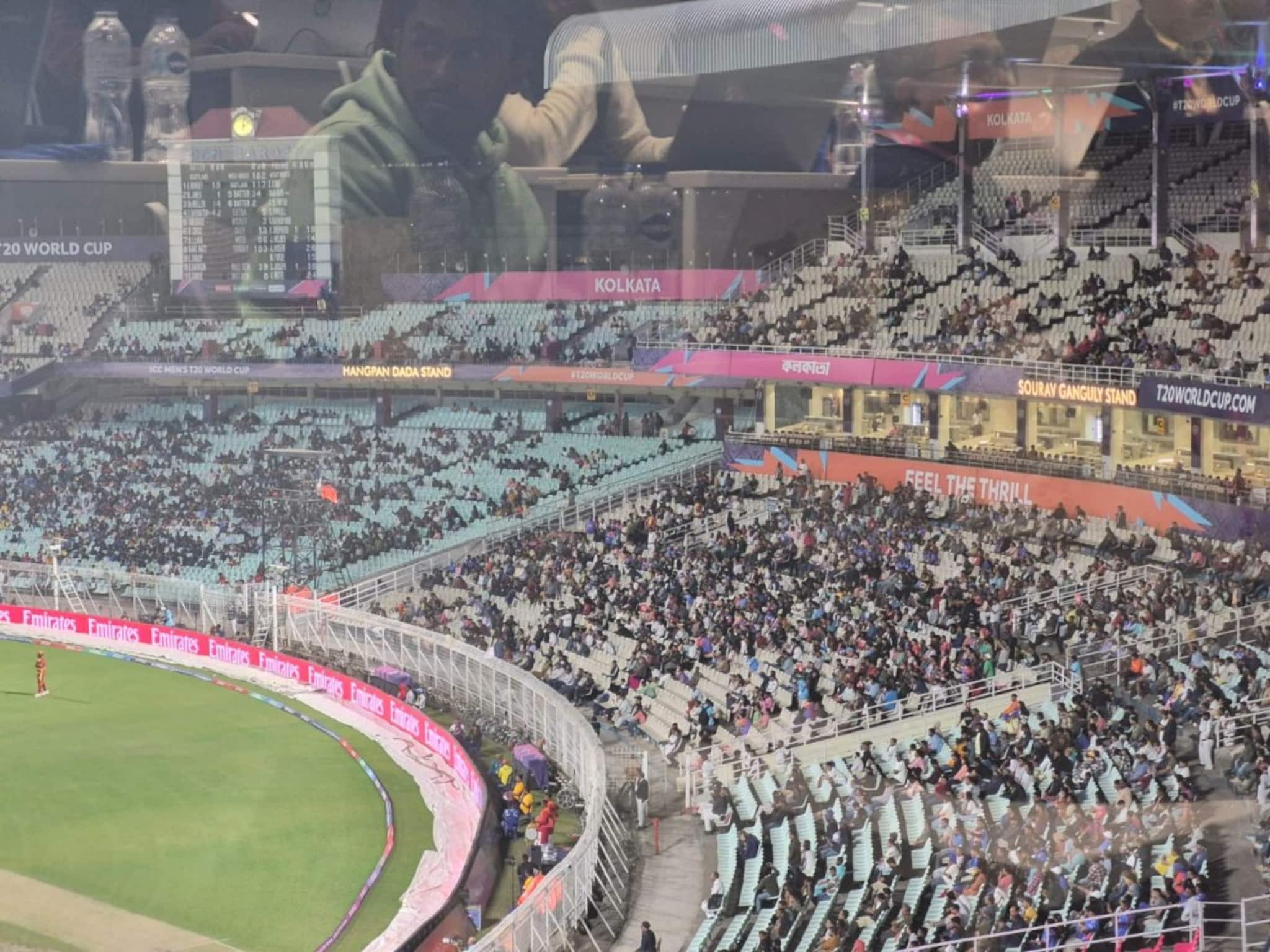 ভারতের ম্যাচ নয়, তবুও ভর্তি গ্যালারি, বিশ্বকাপের প্রথম ম্যাচে কত দর্শক হল ইডেনে! শুনে নিন