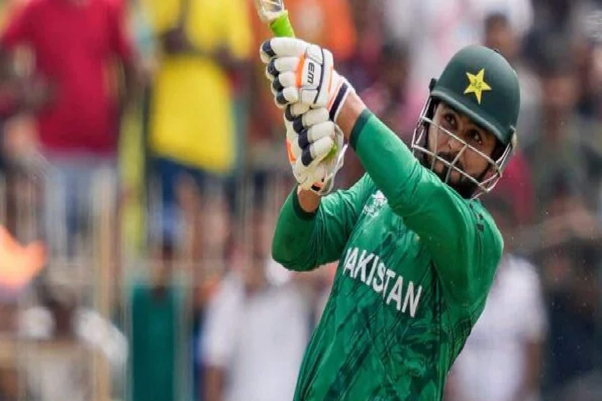 পারল না নেদারল্যান্ডস, ফাহিমের ঝোড়ো ব্যাটিং সম্মান মাটিতে মিশতে দিল না পাকিস্তানের