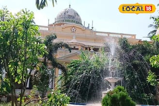 রাজবাড়িতে থাকা-খাওয়া! একদিনের প্যাকেজ ট্যুরে ঘুরে যান ঝাড়গ্রাম রাজবাড়ি