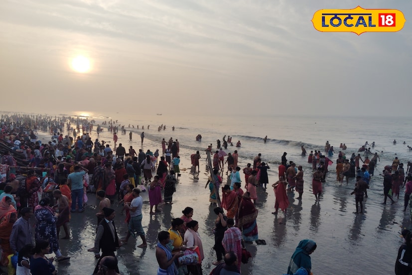 ২০ লক্ষ পুণ্যার্থীর স্নানে শেষ হল এই বছরের গঙ্গাসাগরের উৎসব। গঙ্গাসাগর মেলার পর থেকে মাঘী পূর্ণিমার স্নান পর্যন্ত মাঘ মেলায় আসা পুণ্যার্থীদের সংখ্যা এবার অনেকটাই বেড়েছে বলে জানিয়েছেন গঙ্গাসাগর বকখালি ডেভেলপমেন্ট অথরিটি (জিবিডএ)-র চেয়ারম্যান শ্রীমন্ত কুমার মালি। (ছবি ও তথ্যঃ নবাব মল্লিক)