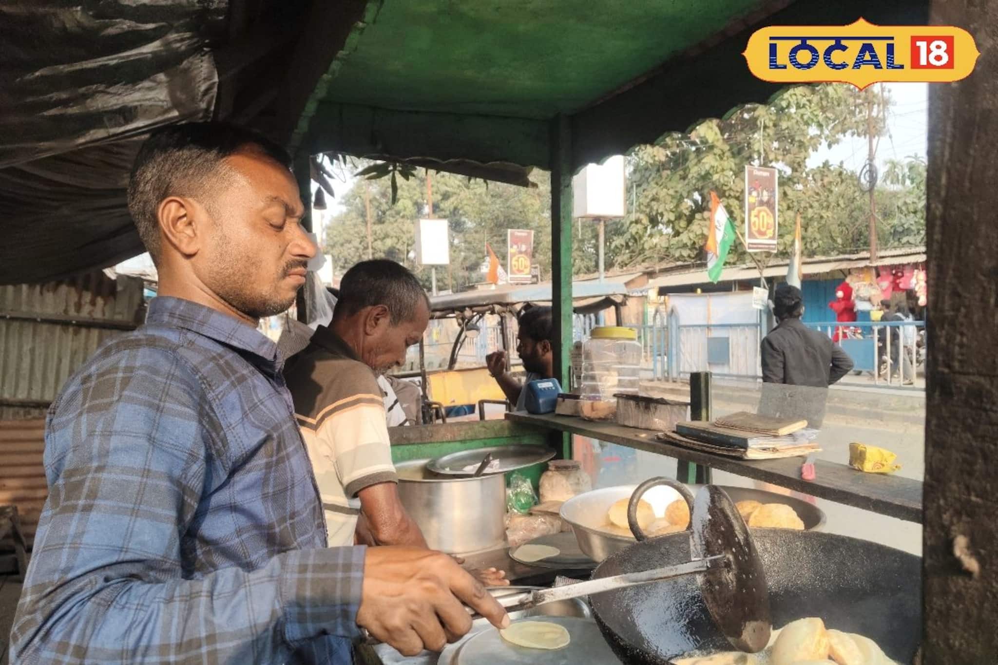 মর্মান্তিক দুর্ঘটনায় অচল হয়েছিল ভ্যানচালকের শরীর, ৫ টাকার কচুরিতে ফিরল ভাগ্য!