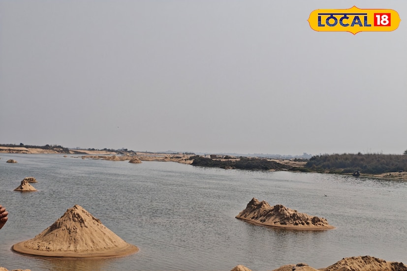 ভারতীয় আবহাওয়া দফতরের কলকাতা আঞ্চলিক কেন্দ্রের প্রকাশিত পর্যবেক্ষণ অনুযায়ী, মঙ্গলবার সকাল ৮টা ৩০ মিনিটে বাঁকুড়া জেলায় শীতের আমেজের মধ্যেই দিন শুরু হয়েছে। গতকালের সর্বোচ্চ তাপমাত্রা ছিল ২৭.৮ ডিগ্রি সেলসিয়াস এবং সর্বনিম্ন তাপমাত্রা নেমেছিল ১৩.০ ডিগ্রি সেলসিয়াসে। বাতাসে আপেক্ষিক আর্দ্রতার পরিমাণ ছিল ৮৭ শতাংশ। গত ২৪ ঘণ্টায় জেলায় কোনও বৃষ্টিপাত রেকর্ড হয়নি, ফলে শুষ্ক ও শীতল আবহাওয়া বজায় রয়েছে।