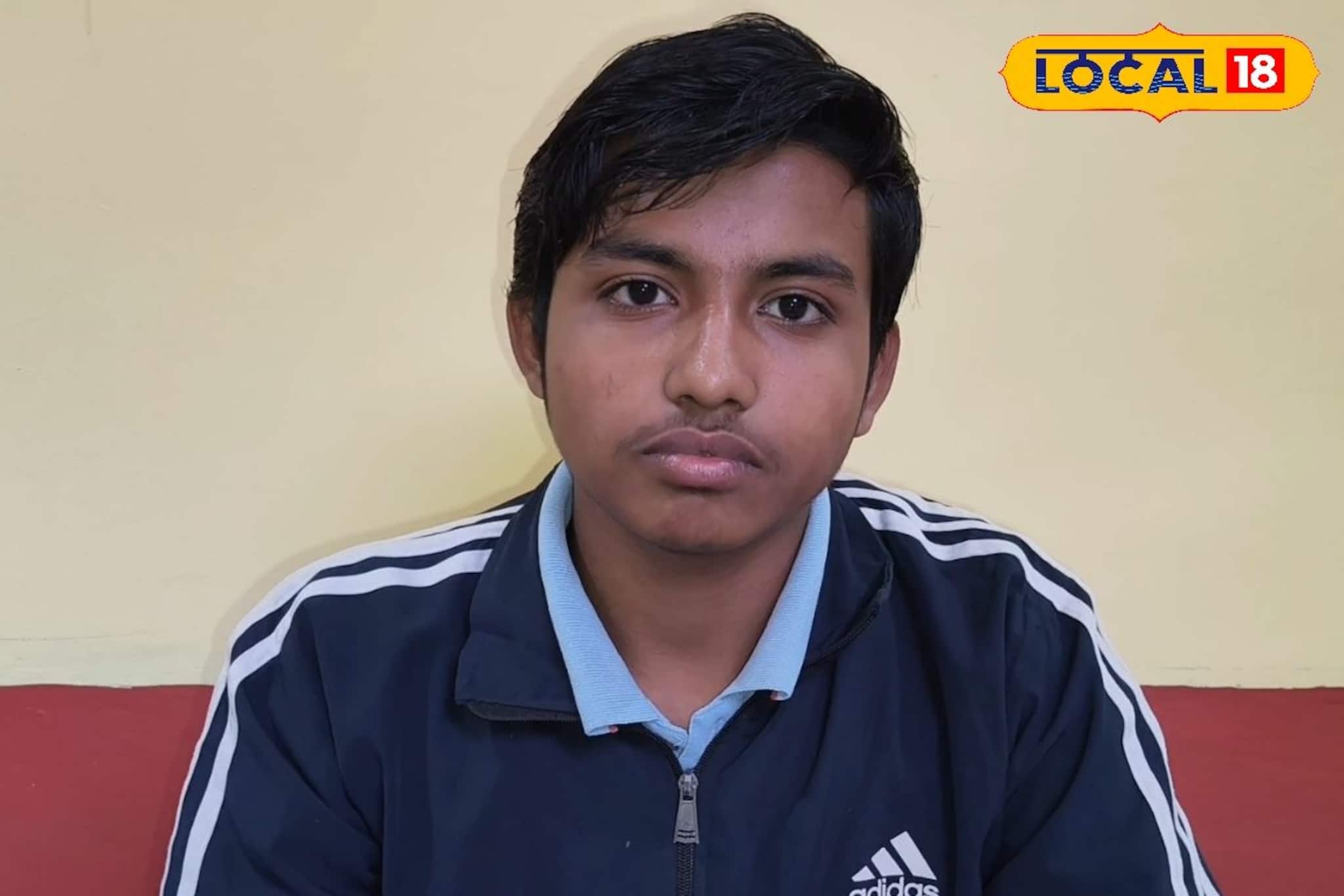 পুরুলিয়ার ছেলের অবিশ্বাস্য কীর্তি...! মাধ্যমিকে কী চমক দিলেন ঋজুরাজ? গর্বে ভাসল গোটা বাংলা