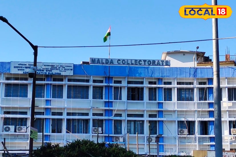 চাকরির সুযোগ এবার মালদহ জেলা মিশন ম্যানেজমেন্ট ইউনিটে। স্বনির্ভর গোষ্ঠীর সংক্রান্ত বিভিন্ন কাজ সুসংঘটিতভাবে সম্পন্ন করা লক্ষ্যে মালদহ জেলায় দুইজন ব্যাঙ্ক রিসোর্স পার্সন নিয়োগের বিজ্ঞপ্তি জারি করল মালদহ জেলা প্রশাসন।