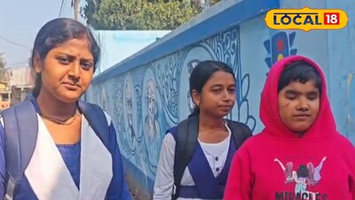 ভূমিকার সঙ্গে দুজন রাইটার