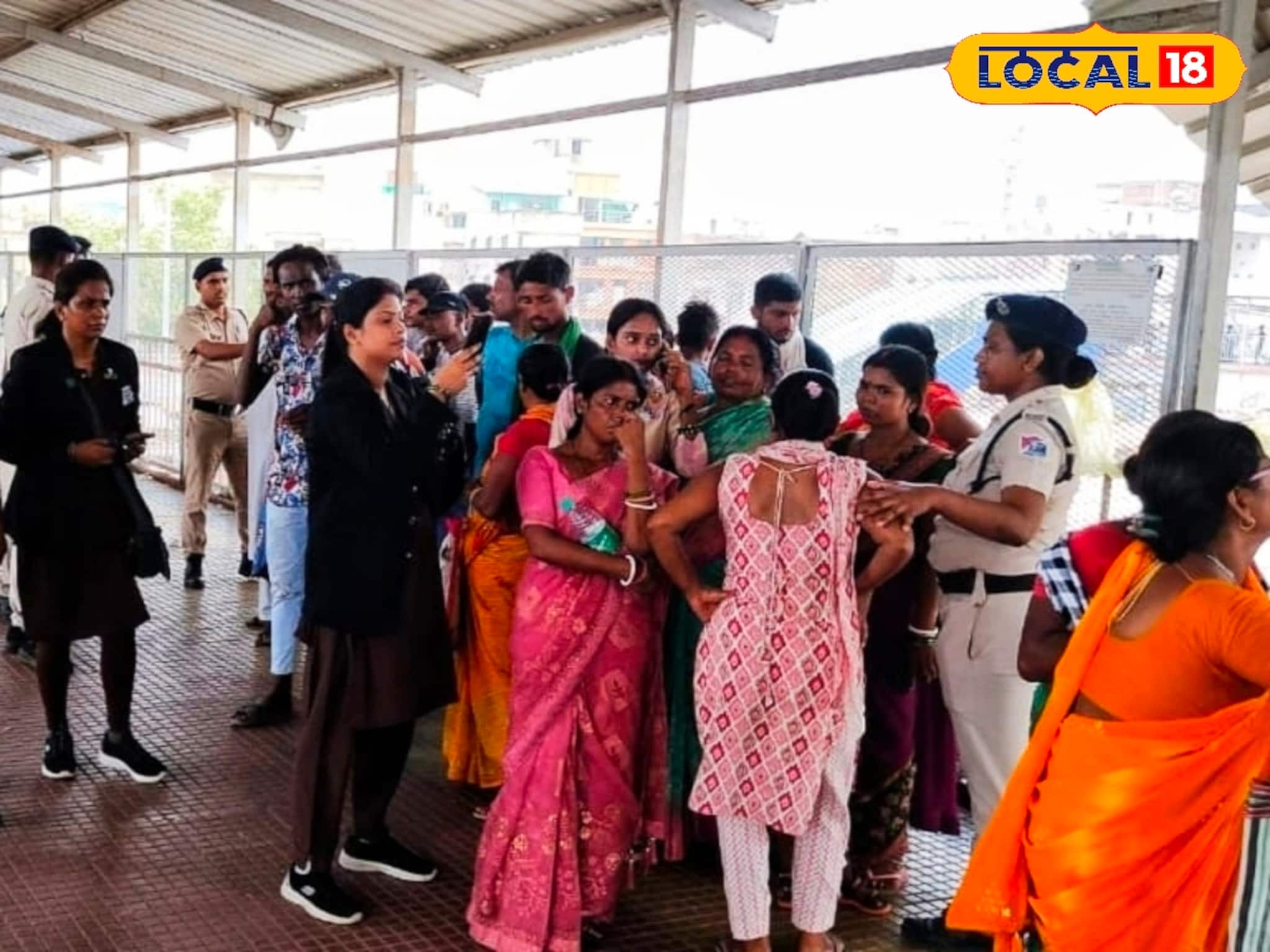 টিকিটবিহীন যাত্রী ধরপাকড়ে রেকর্ড সাফল্য মালদহ ডিভিশনের! ১০ মাসে আয় ১১ কোটি