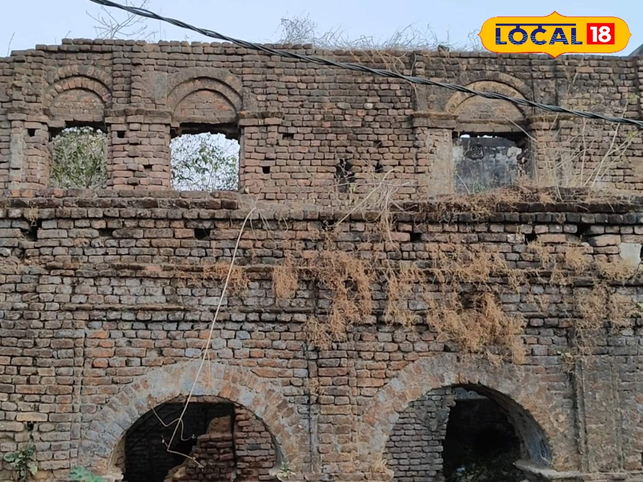 কাশীপুরের রাঙামাটির ২০০ বছরের জমিদার বাড়ি,ধ্বংসের মাঝেও ইতিহাস-গৌরবের নীরব সাক্ষী