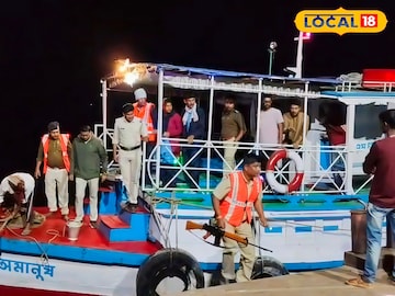 জলপথে নাকা চেকিং পুলিশের