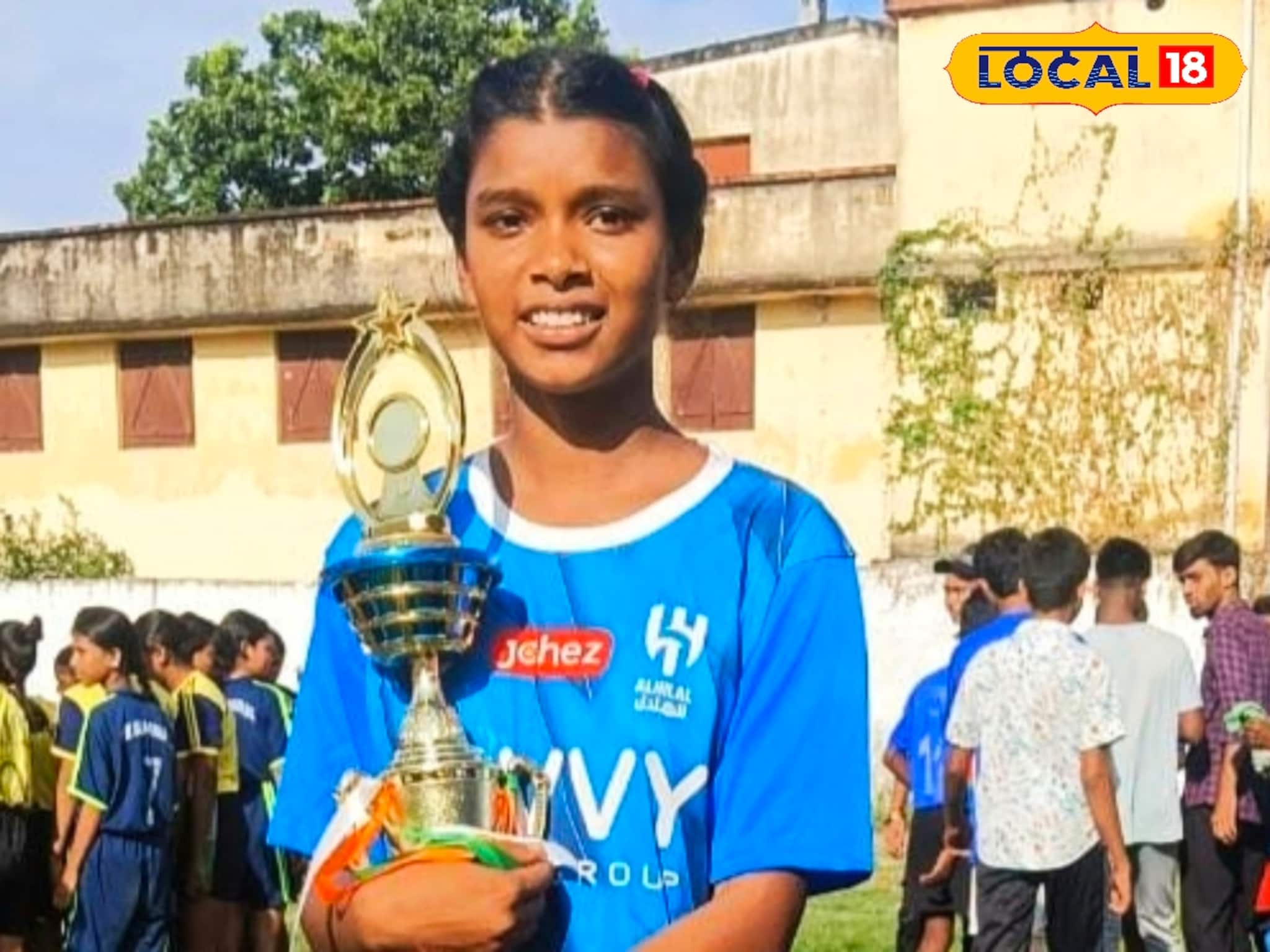 জীবনের প্রথম বড় পরীক্ষা শেষ হতেই ট্র্যাকে! মালদহের মেয়ের লড়াই এবার জাতীয় স্তরে