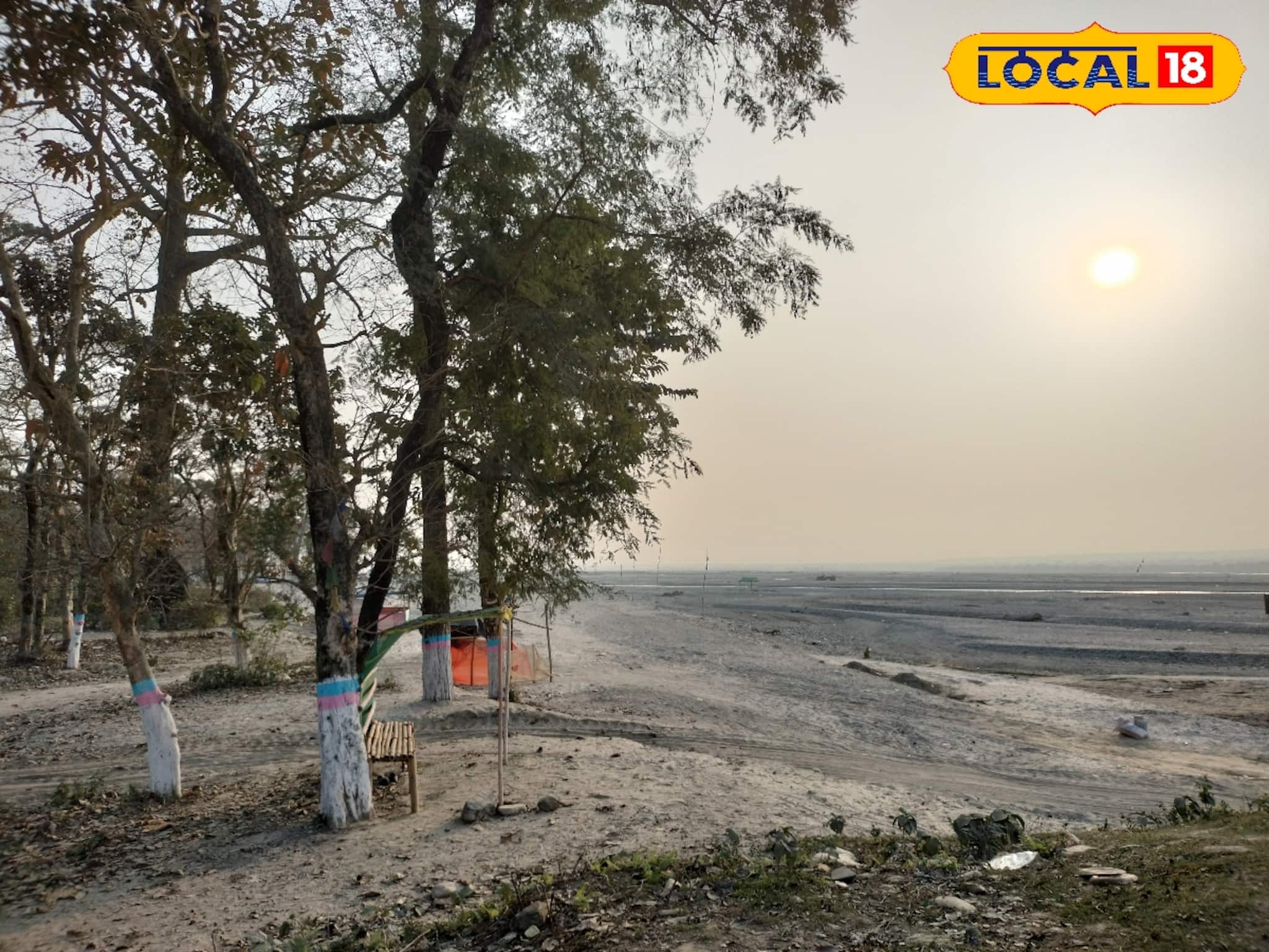 হাতে-হাত রেখে তোর্ষা নদীতে পা ডুবিয়ে সূর্যাস্ত, ভ্যালেন্টাইনস ডে-র পারফেক্ট ডেস্টিনেশন হাতে-হাত রেখে তোর্ষা নদীতে পা ডুবিয়ে সূর্যাস্ত, ভ্যালেন্টাইনস ডে-র পারফেক্ট ডেস্টিনেশন