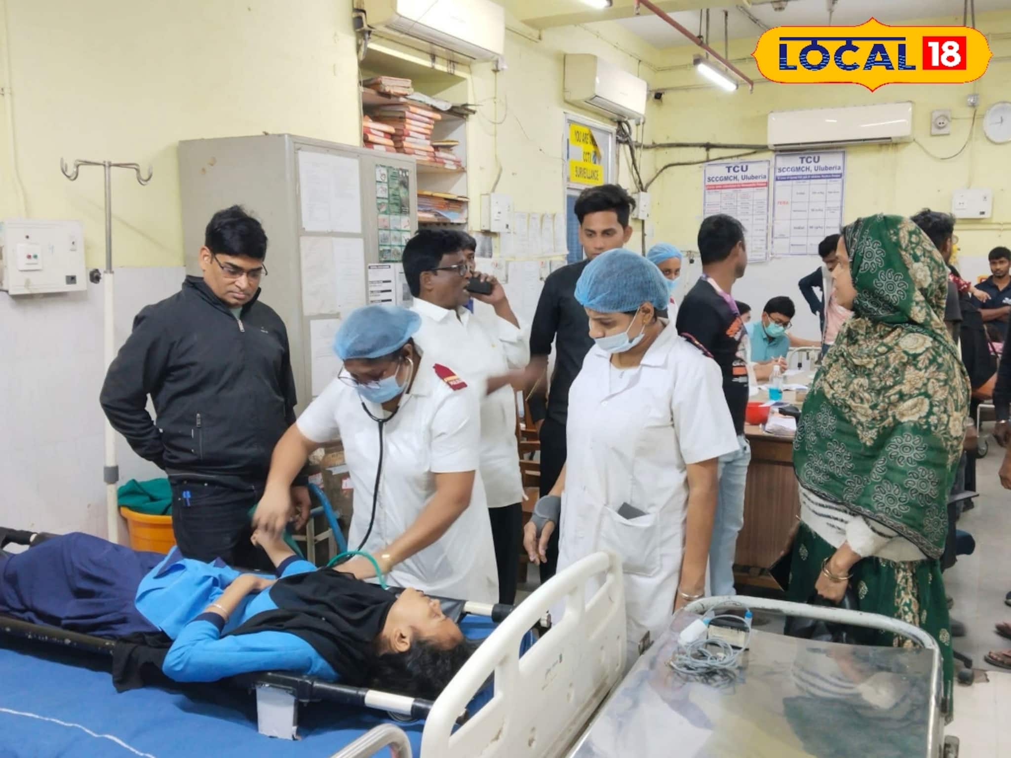 পরীক্ষাকেন্দ্রে অসুস্থ, হাসপাতালের বেডে বসেই উচ্চ মাধ্যমিকের ইংরেজি পরীক্ষা দিল ছাত্রী