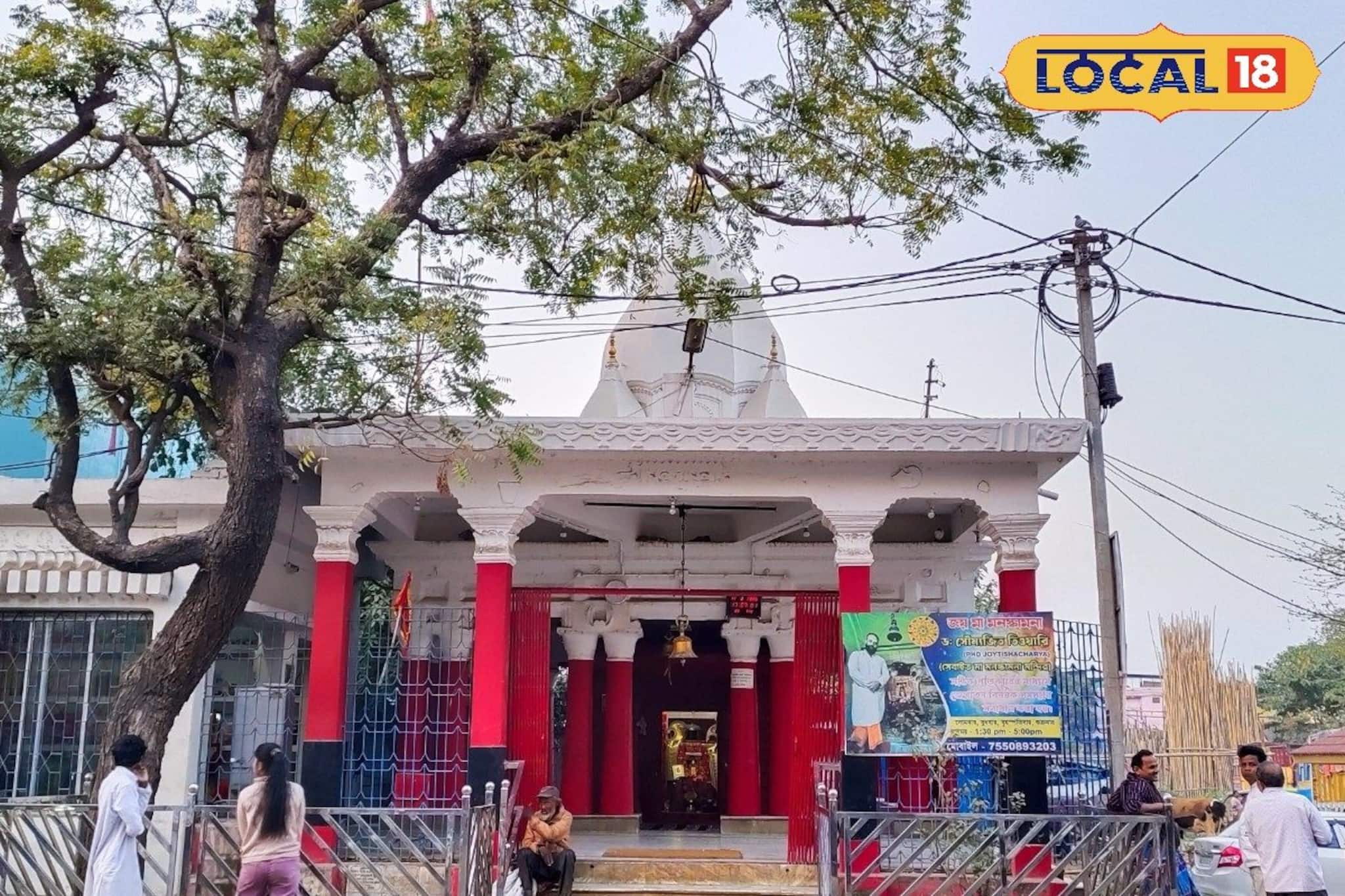 তিন শতকের ইতিহাসে মিশেছে ঐতিহ্য! প্রাচীন মন্দিরে ভক্তির টানে পুজো দেন দূরদূরান্তের ভক্তরা