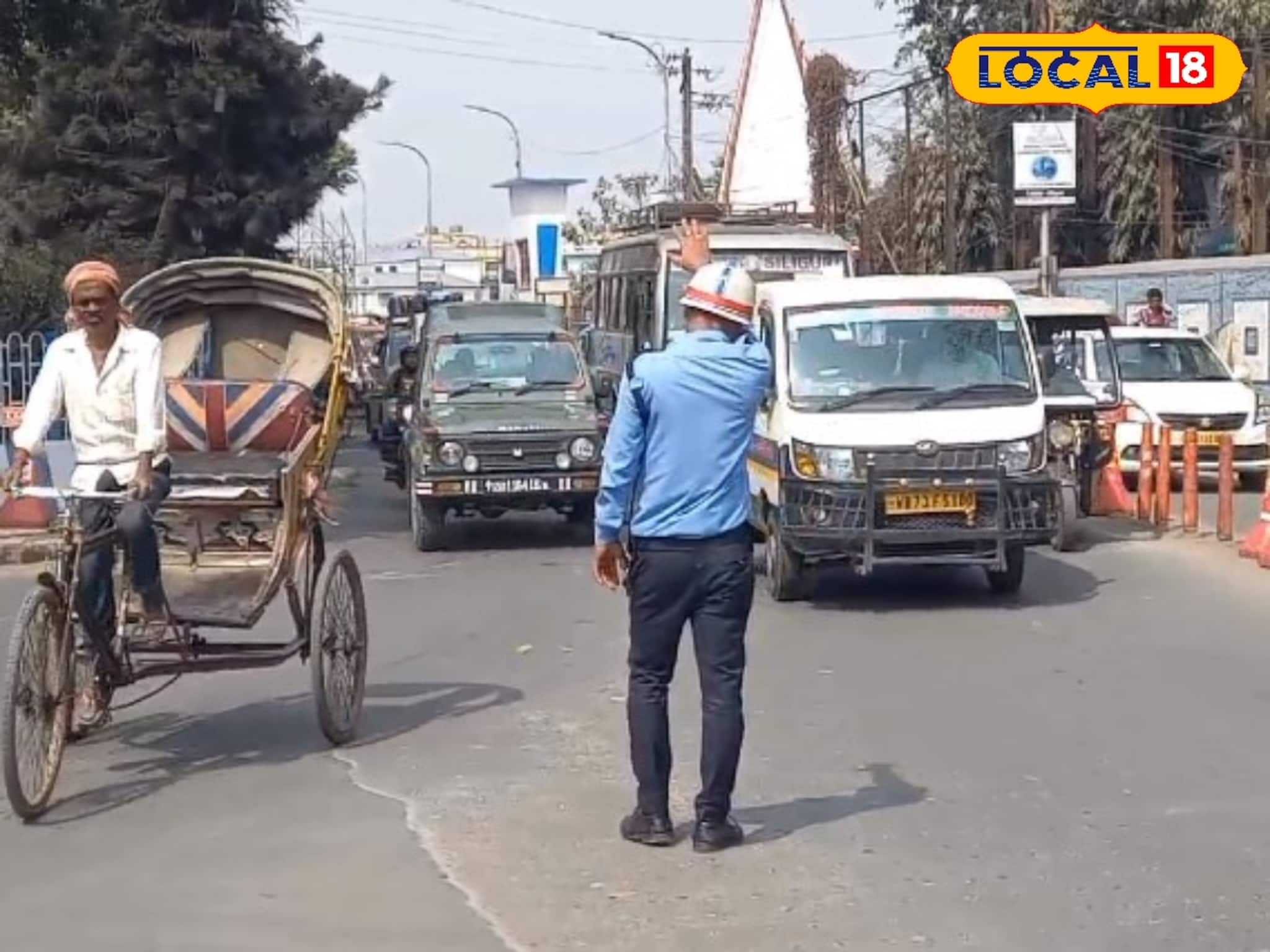 শিলিগুড়ির একাধিক রাস্তায় ট্রাফিকের ধীরগতি, জারি রুট পরিবর্তনের নির্দেশ
