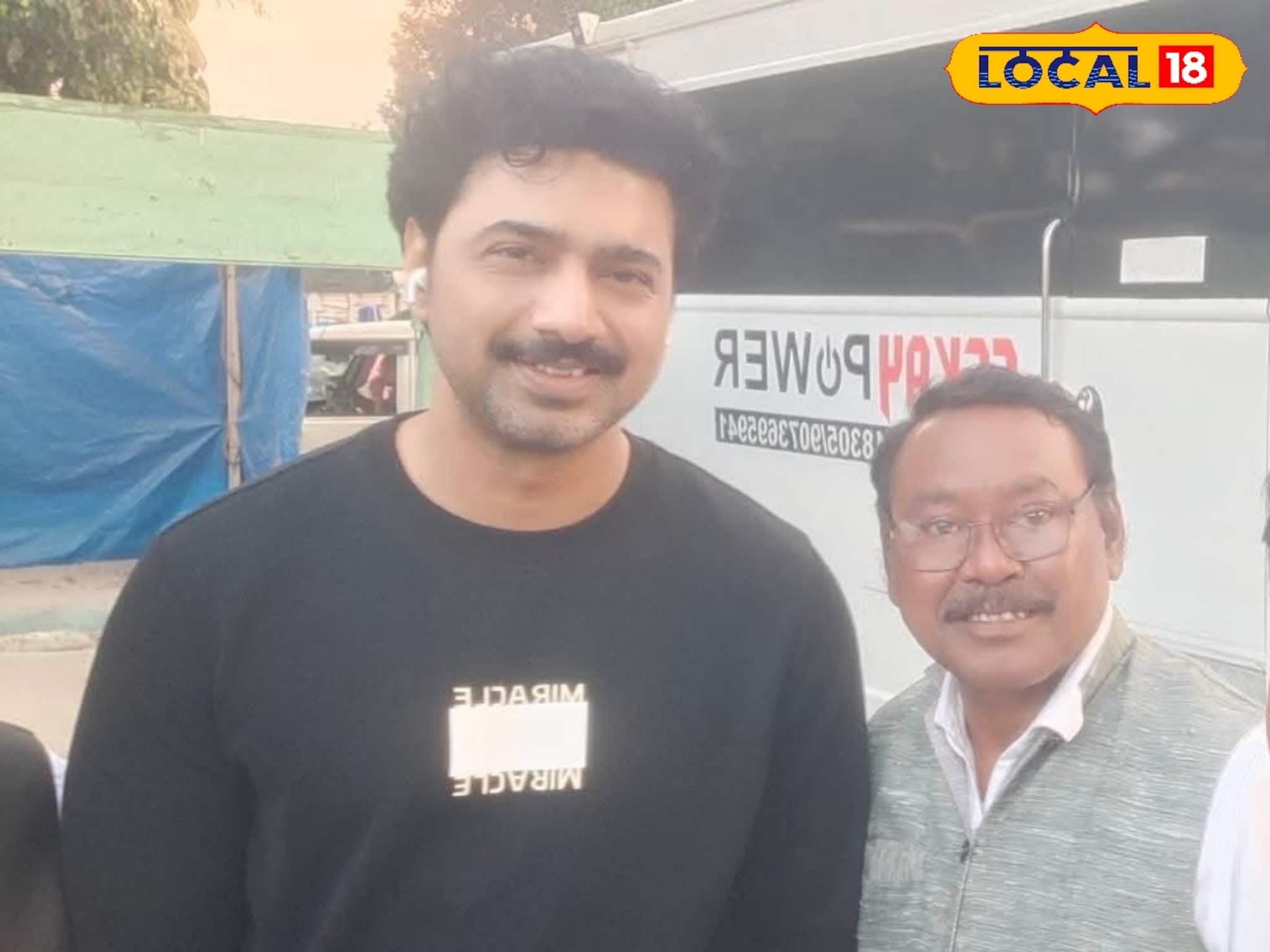 কলকাতায় শুরু দেবের ‘বাইক অ্যাম্বুল্যান্স দাদা’র শুটিং, এক ফ্রেমে সুপারস্টার ও করিমুল হক