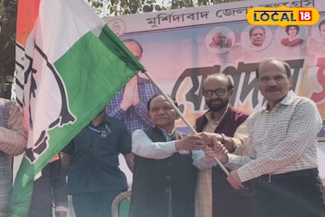 বিধানসভা নির্বাচনের আগে অধীর গড়ে শক্তিবৃদ্ধি! তৃণমূল ছেড়ে ফের কংগ্রেসে প্রাক্তন বিধায়ক বিধানসভা নির্বাচনের আগে অধীর গড়ে শক্তিবৃদ্ধি! তৃণমূল ছেড়ে ফের কংগ্রেসে প্রাক্তন বিধায়ক