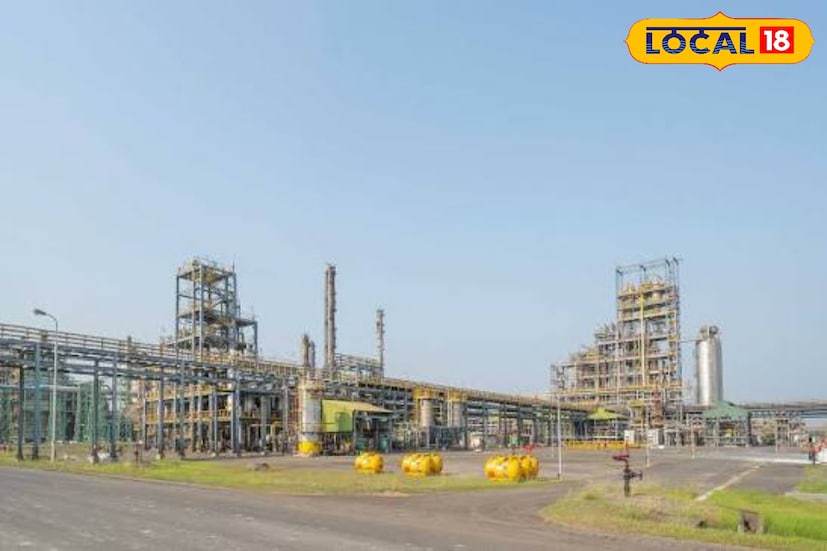 ইঞ্জিনিয়ার পাস করার চাকরি প্রার্থীদের জন্য সুখবর। রাজ্যের অন্যতম শিল্পাঞ্চল শহরে চাকরির সুযোগ। ইঞ্জিনিয়ারিং এর এই শাখায় ডিগ্রি থাকলে আবেদন করতে পারবেন। কিভাবে আবেদন করবেন ভাবছেন? পুরোটা জানতে এই প্রতিবেদন দেখুন। (ছবি ও তথ্য সৈকত: শী)