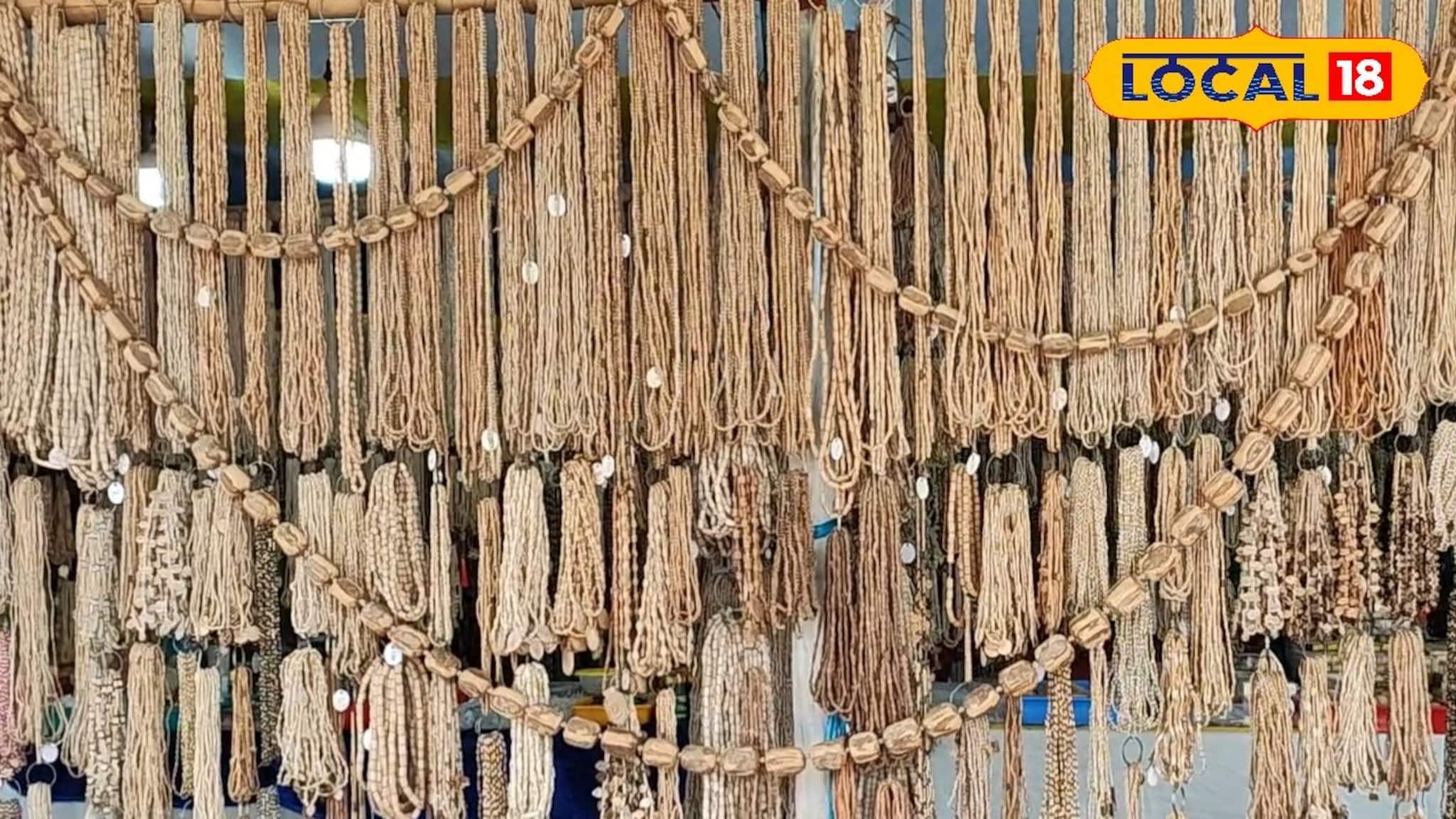 দাম  ২০ থেকে ১০ হাজার টাকা! মায়াপুরে নিত্যানন্দ মার্কেটে বৃন্দাবনের রকমারি তুলসী মালা